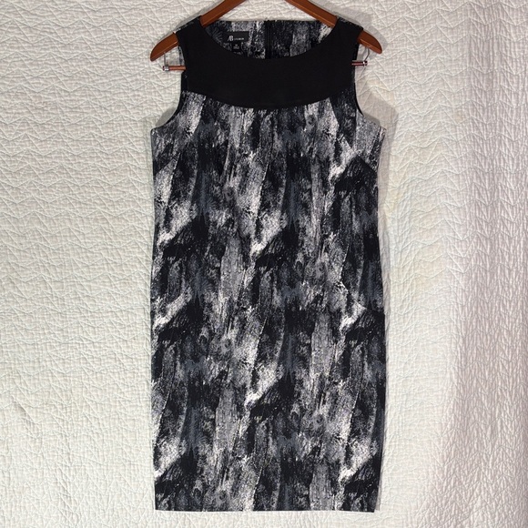 AB Studio Dresses & Skirts - AB Studio Monochrome Abstract Mini Dress
